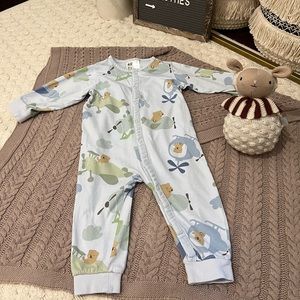 Baby clothes, H&M 9 months like new